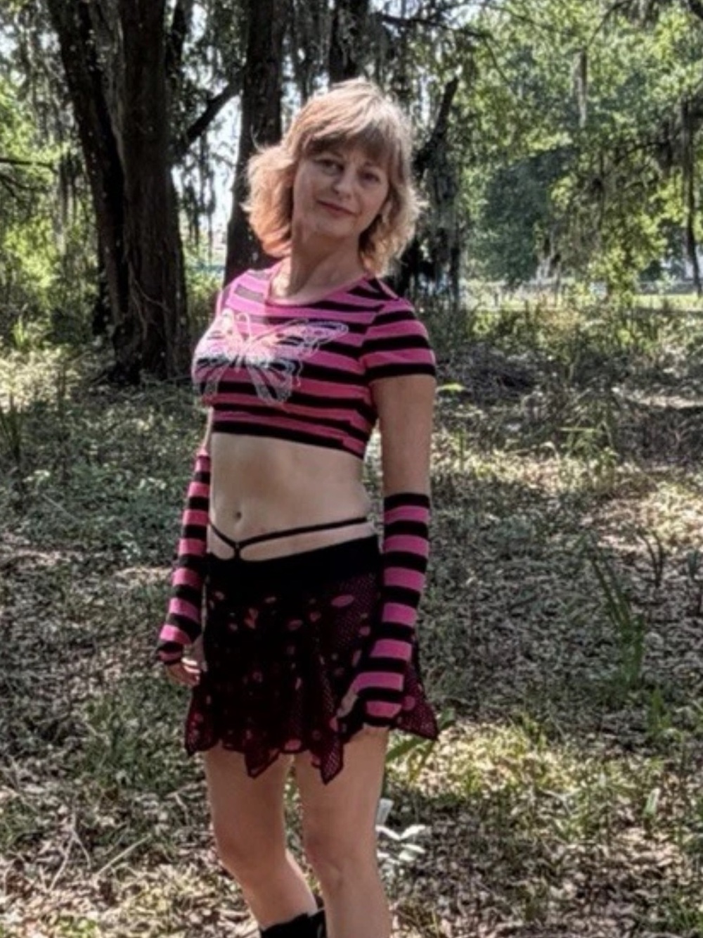 SHEIN Black and Pink Polka Dot Mesh Layered Skort & cropped top with rhinestones - Picture 4 of 6